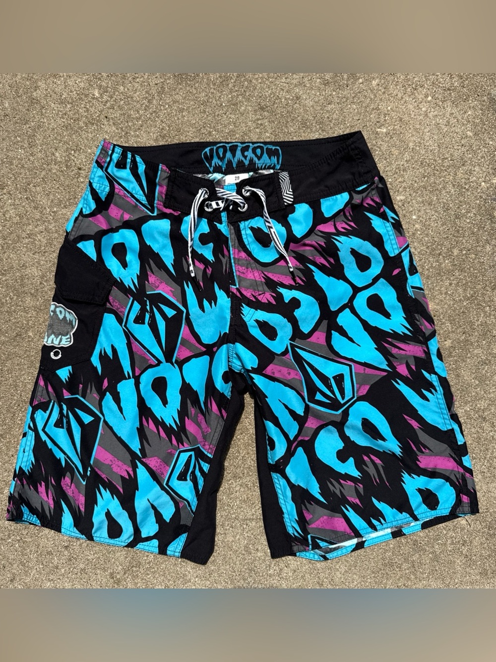 Vintage Y2K Volcom Board Shorts Size 30 Swim Trunks Surf 2000s Aop